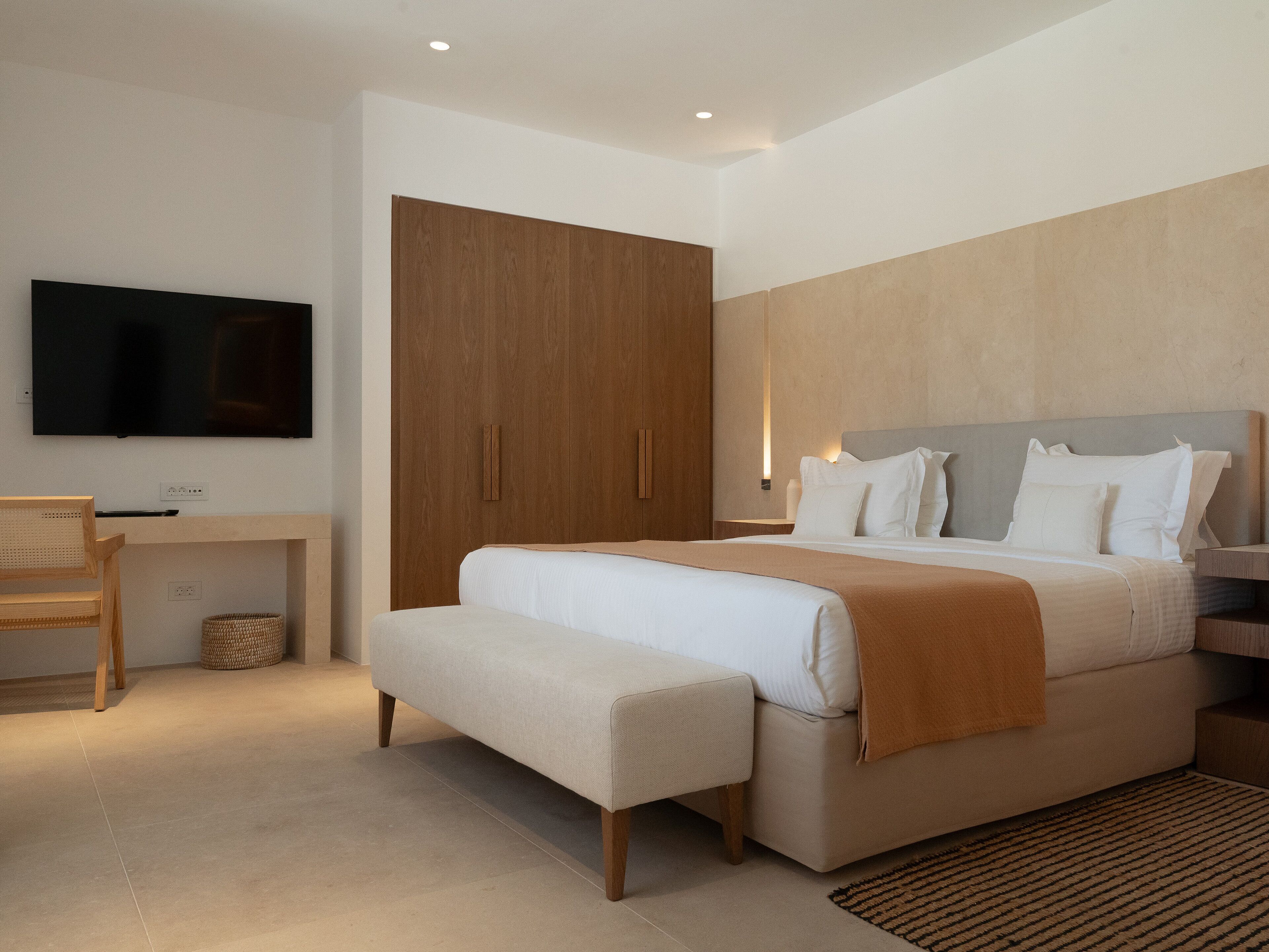 One-Bedroom Pool Suite | Egyptiske bomuldslagner, premium-sengetøj, Select Comfort-senge, minibar