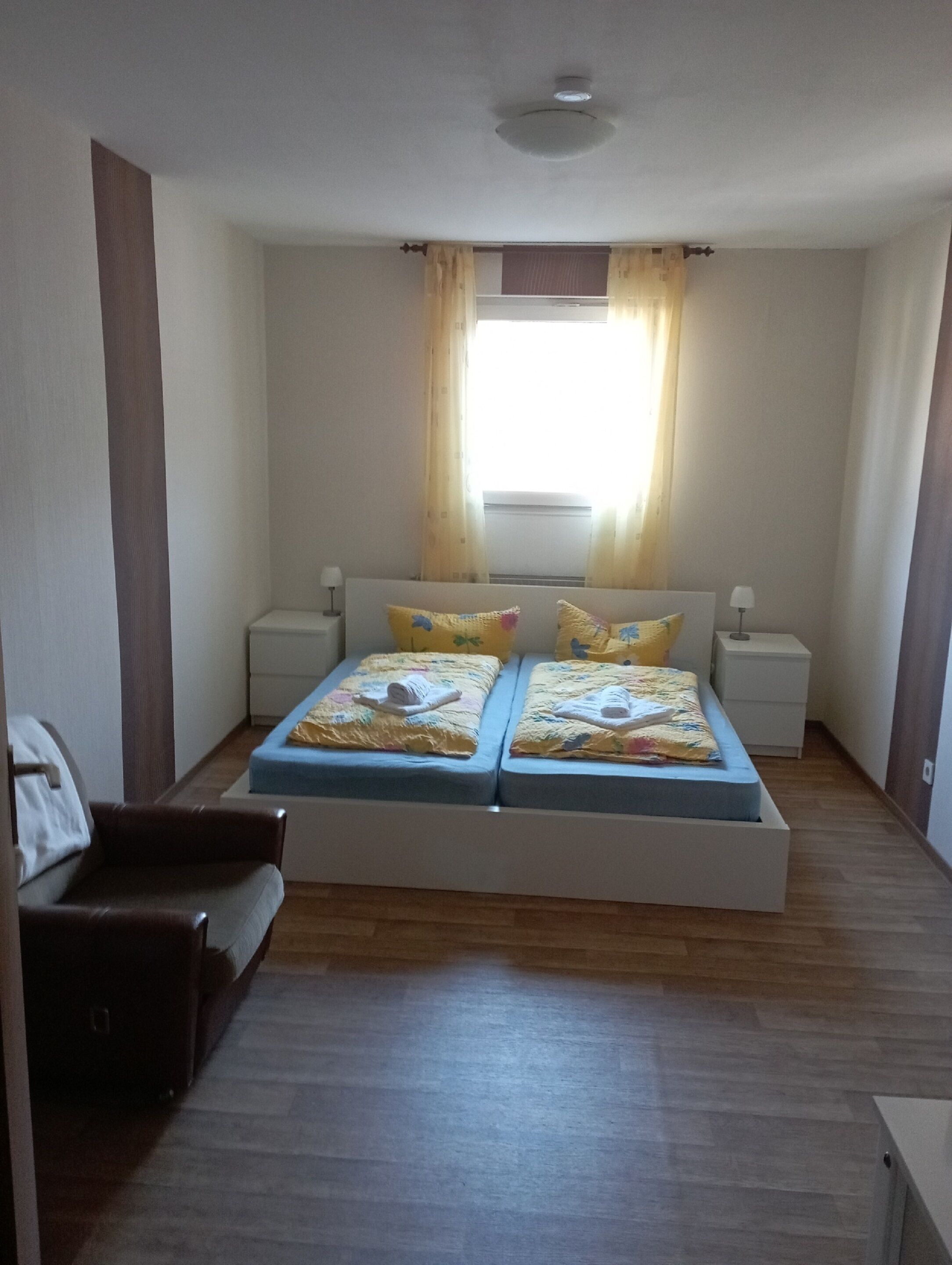 Doppelzimmer | Kostenloses WLAN, Bettwäsche