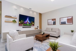 TV, stereo - 2182 FMP - 4BR Luxury Townhome Pool Disney (Four Corners)