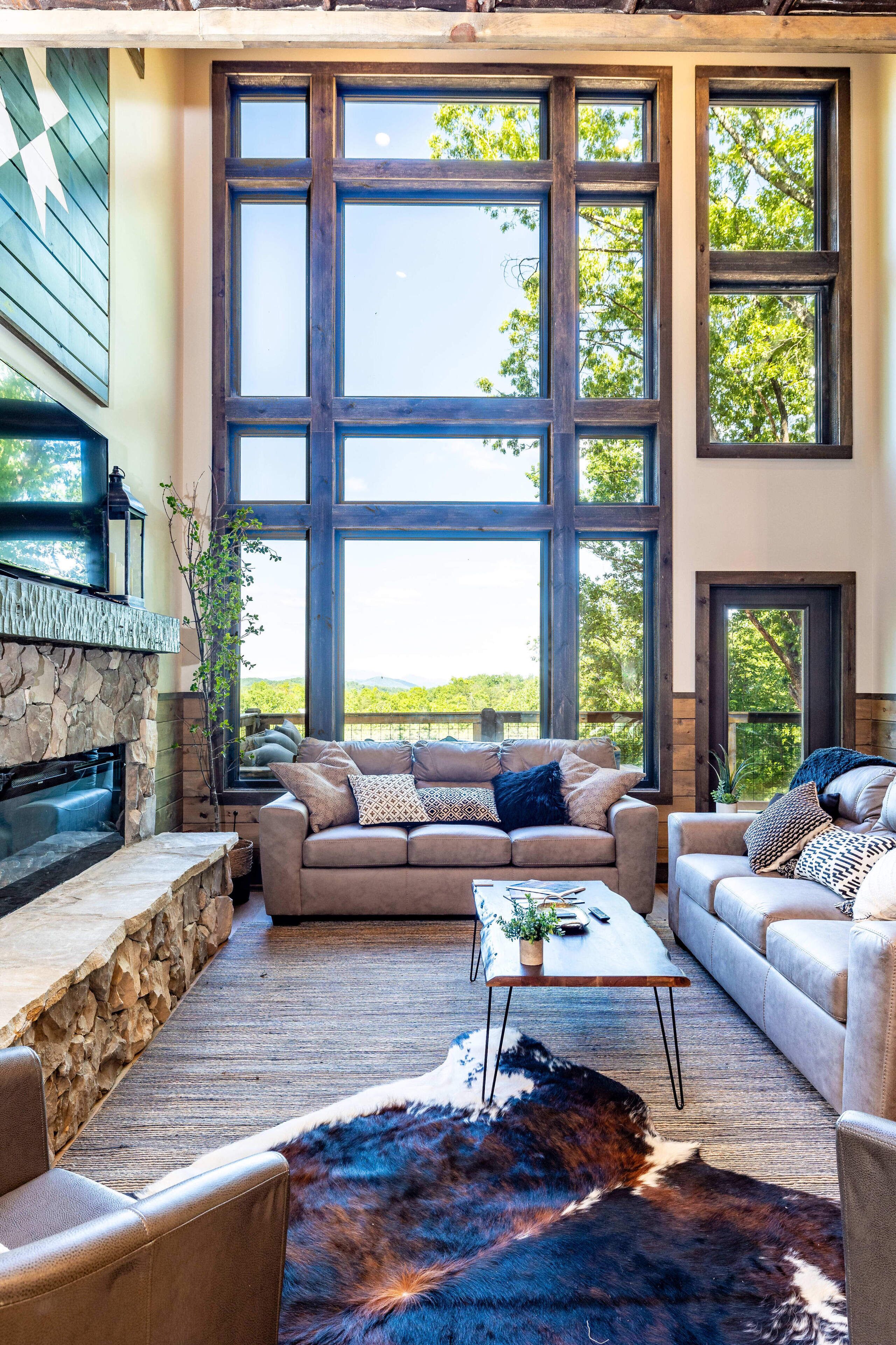 TV, fireplace, offices