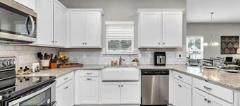 Upscale Luxury 4 bed 2.5 bath Near I20, August National & FT. Gordon