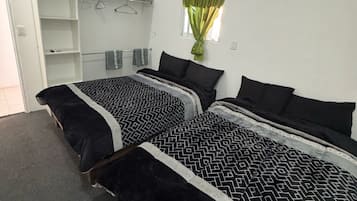 9 bedrooms, free WiFi