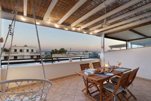 Casa Vacanze Orlando - Veranda with Sea View