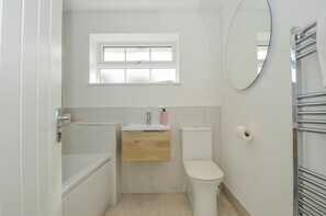 平房 | 浴室 | 淋浴設備