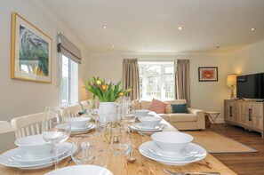 Interior - Samphire (Wadebridge)