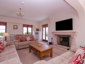 Cottage | Interior - Pentire House (Deal)