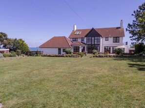 Cottage | Interior - Pentire House (Deal)