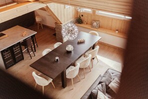 Dining - Chalet Kabane, NEW, at the foot of the slopes and garage (Douai)