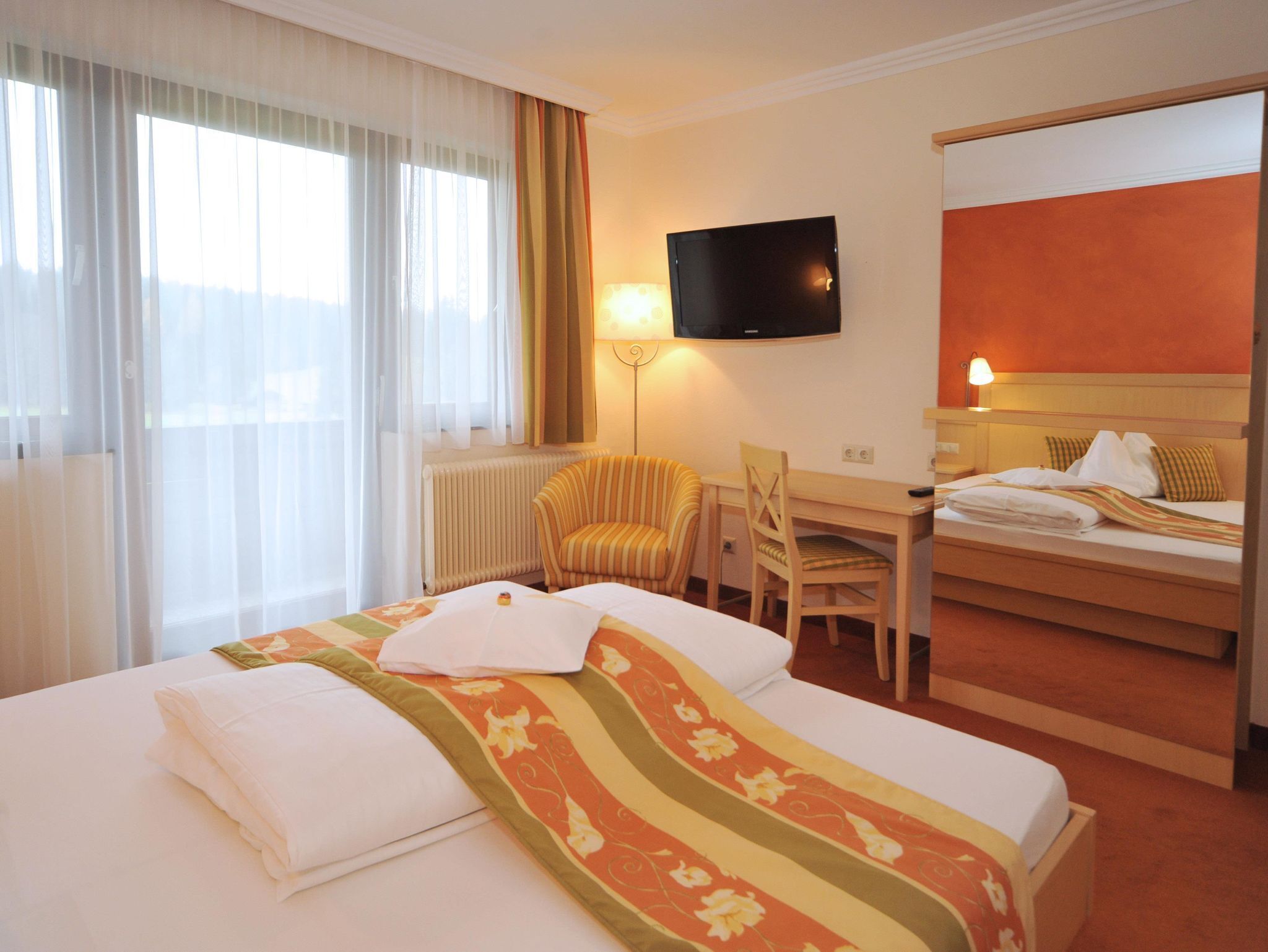 Single room with shower, WC - Kraftplatz am Dachstein - Bio-Hotel Herold