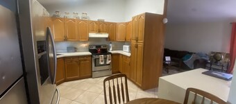 Lovely 2 bedroom vacation apartment