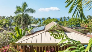 คอนโด, เตียงคิงไซส์ 1 เตียง และโซฟาเบด (Kahaluu Bay Villas #103) | บริเวณที่พัก