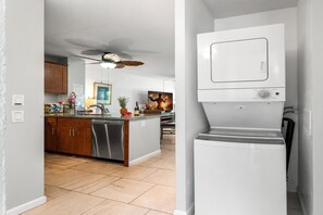 Condo, Multiple Beds (Alii Villas#127 Remodeled, AC & Ocean) | Interior - Alii Villas#127 Remodeled, AC & Ocean Views! (Kailua-Kona)