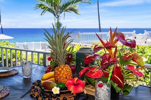 Appart'hôtel, plusieurs lits (Alii Villas#127 Remodeled, AC & Ocean) | Restauration extérieure
