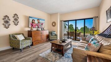 Condo, Multiple Beds (Royal Seacliff #406) | Living area