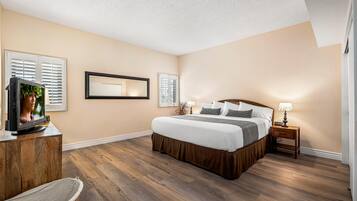 Condo, Multiple Beds (Royal Seacliff #406) | 1 bedroom