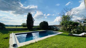 Piscine extérieure, piscine chauffée