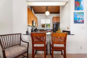 Appartamento, letti multipli (Keauhou Kona Surf and Racquet Club 2 ) | Interni