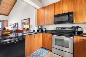 Appart'hôtel, plusieurs lits (Keauhou Kona Surf and Racquet Club 2 ) | Cuisine privée