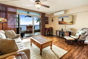 Condo, 1 King Bed with Sofa bed (Kona Reef#D26) | Living area - Kona Reef#d26 (Kailua-Kona)