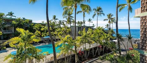 Condo, 1 Queen Bed with Sofa bed (Alii Villas#221) | Pool