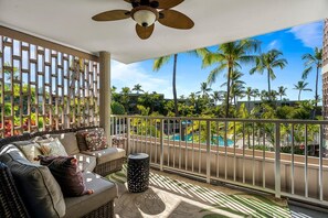 公寓客房, 1 張加大雙人床和 1 張沙發床 (Alii Villas#221) | 住宿一隅