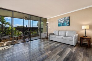 Apartamento, 1 cama de matrimonio con sofá cama (Kalani Kai#104) | Zona de estar