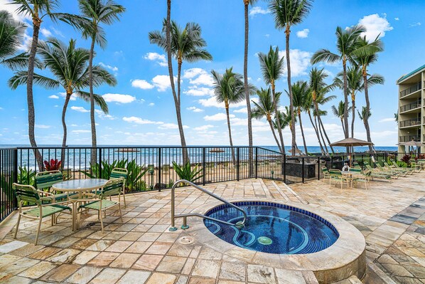 Condo, 1 King Bed with Sofa bed (Kona By The Sea 221) | Pool