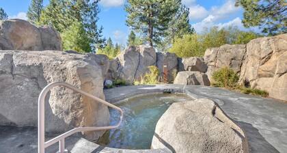 Sprawling craftsman villa with hot tub, 2 patios,