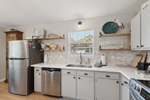 Oppvaskmaskin og kaffetrakter/tekoker