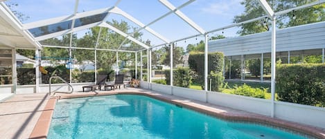 Piscina externa, piscina aquecida