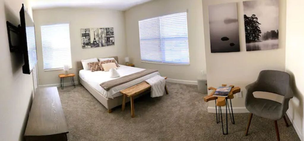 5 bedrooms, free WiFi, bed sheets