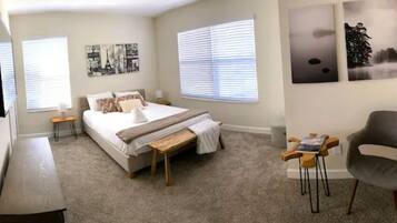 5 bedrooms, free WiFi, bed sheets