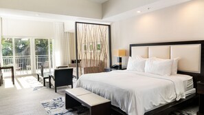 1 Schlafzimmer, Zimmersafe, Schreibtisch, Bügeleisen/Bügelbrett