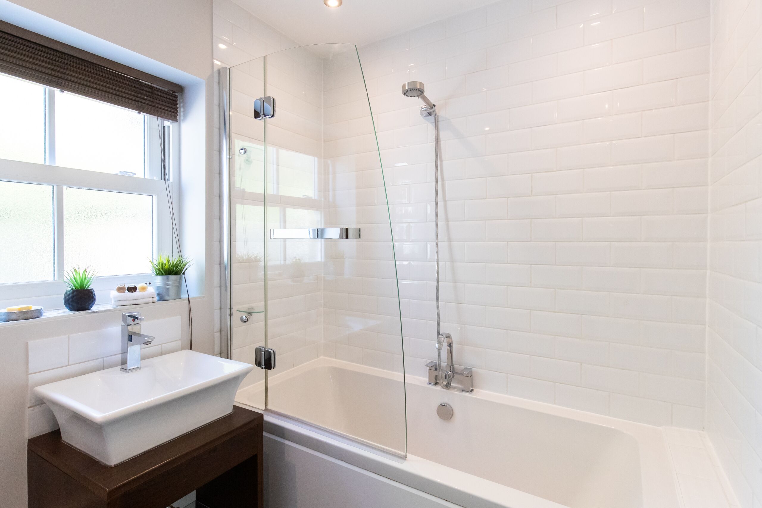 Departamento, baño privado, vista a la ciudad | Baño