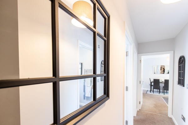 Apartment, Private Bathroom, City View | Lobby