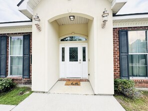 تفاصيل الفندق من الخارج