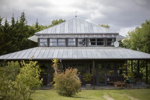 Exterior - MAISON STARCK IN GASCONY (JEGUN)