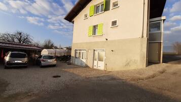 Esterni