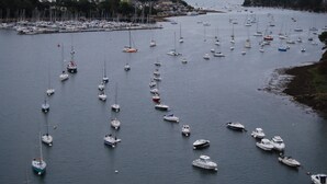 A marina with numerous boats docked. - Family home- Charm of the countryside and  the wildness of the Ocean. (Plovan)