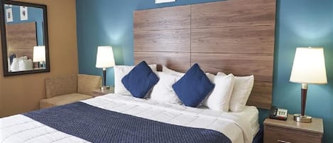 1 bedroom, desk, iron/ironing board, internet