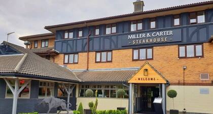 🌟Cosy House - Parking, Garden & Fast Wifi 🌟