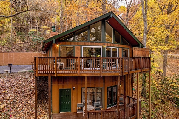 Immerse yourself into Fall!