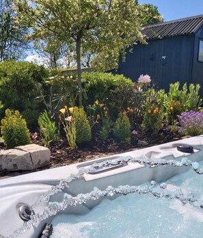 House | Pool | Outdoor pool - Bluebell House 5 Star Luxury 4 Bdrms and hot tub (Somerton)