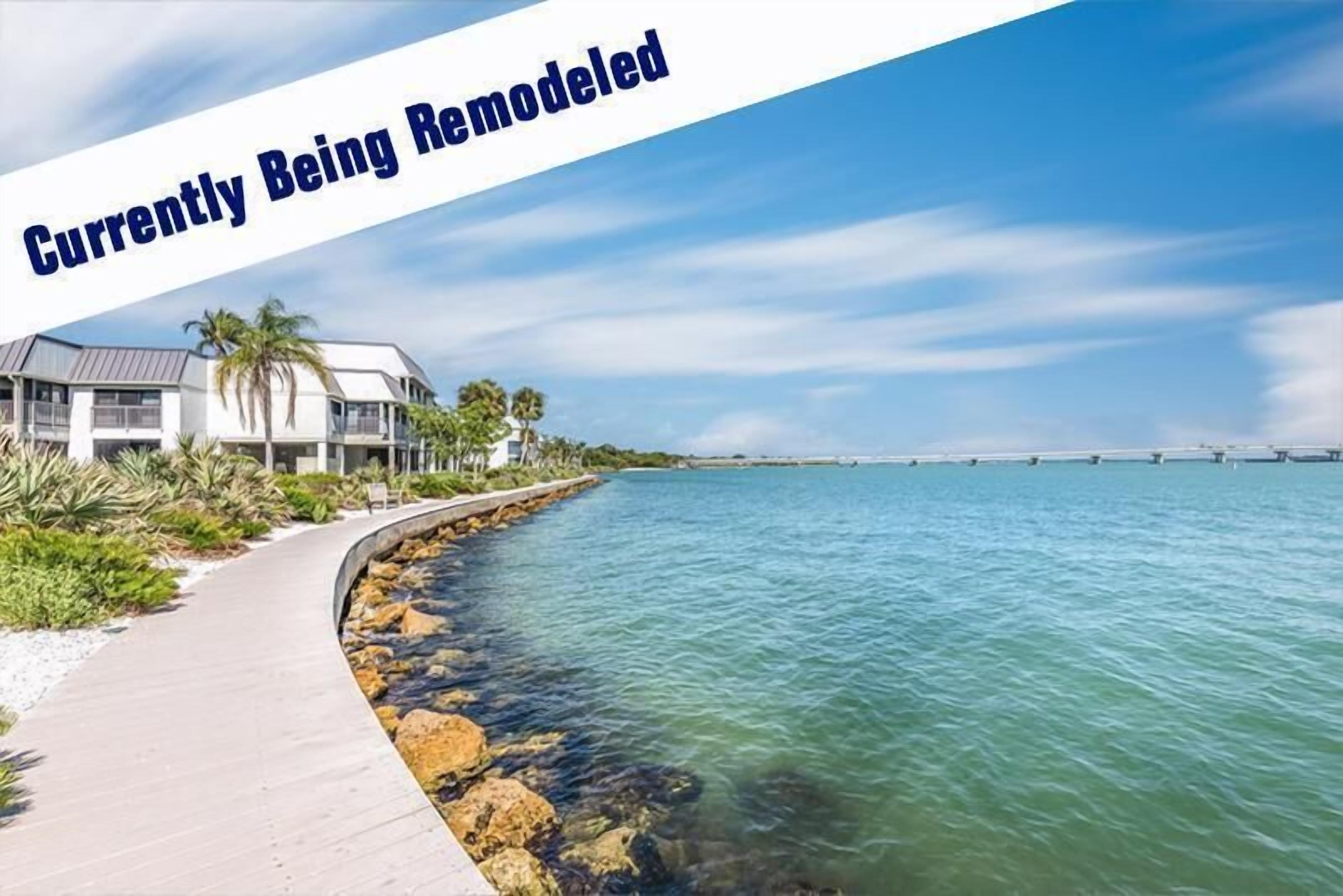 Expansive bay views!