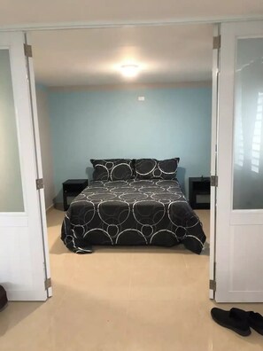 2 bedrooms, iron/ironing board, WiFi, bed sheets - La Finquita Apartment (Lares)