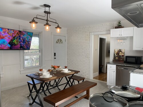 Lovely Historic Vintage home. Remodeled inside.