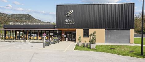 Facciata della struttura