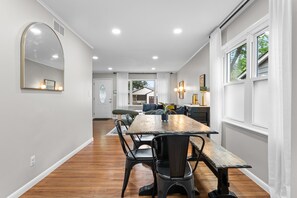 Dining - The Marvy Madison Brookside/Gathering Place (Tulsa)