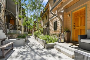 Immagine non classificata, 2 di 35, pulsante