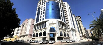 Kyona Alaziziyah